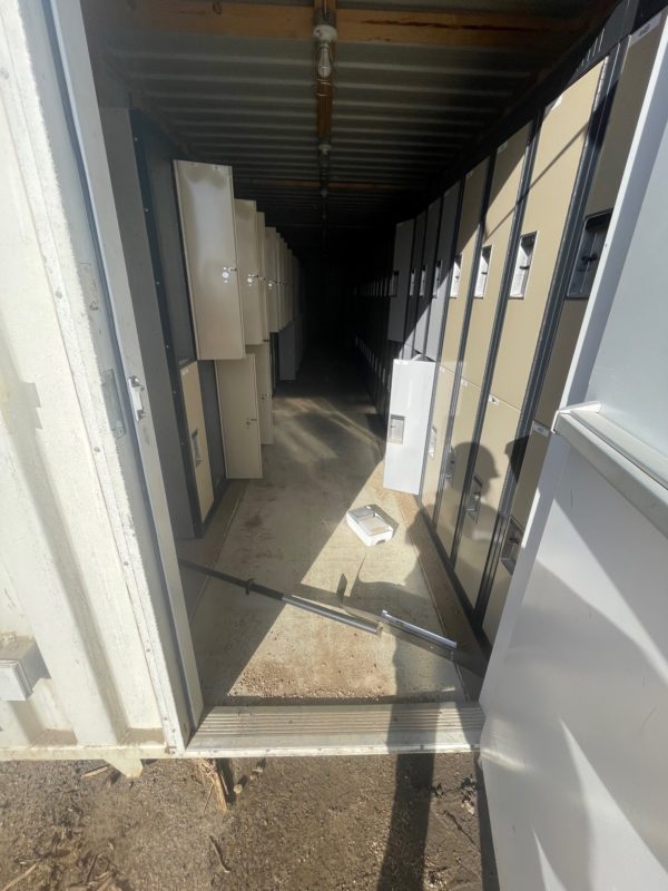8x20 Sea Can Locker Room For Rent