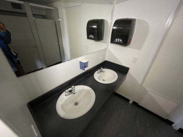 12x28 Skidded Lavatory For Rent