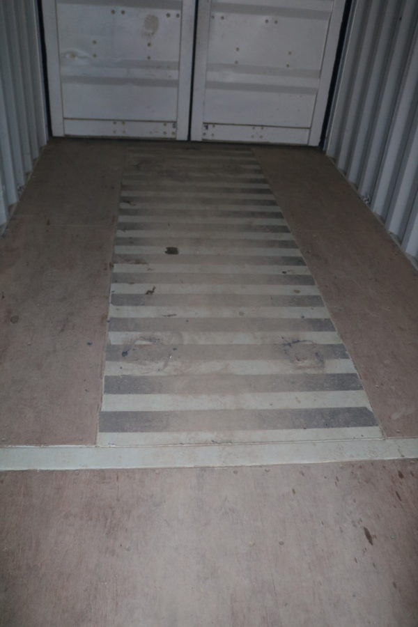 8x40 - High Cube Seacan