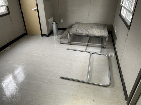 12 x 32 Skidded Office Trailer For Rent