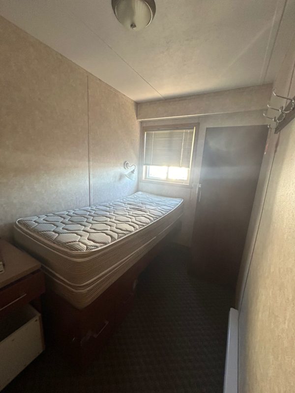 Six man wet sleeper